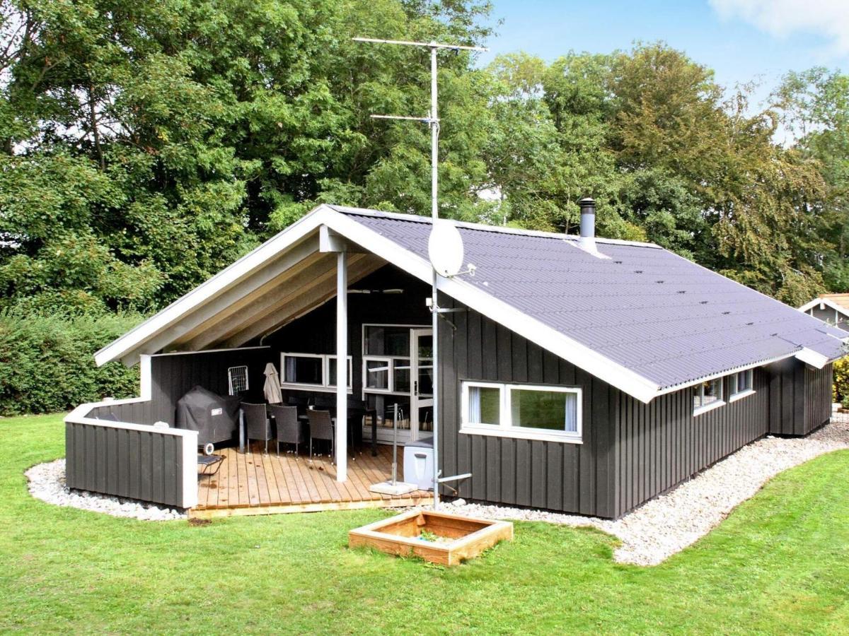 Four-Bedroom Holiday Home In Sydals 4 Vibøge Екстериор снимка